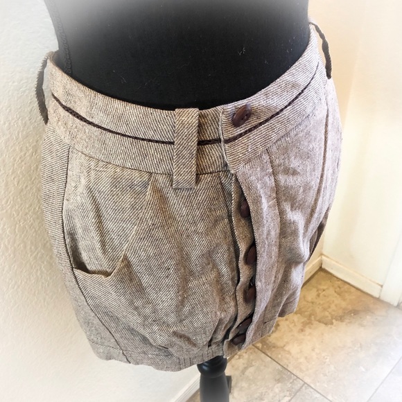 *NEVER WORN* BCBG Tweed Button Down Mini Skirt - Picture 3 of 4